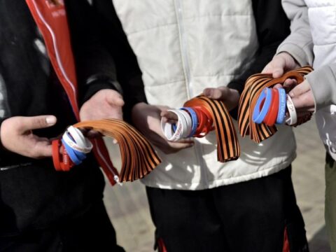 Более 10 тыс. георгиевских ленточек и памятных браслетов подарят жителям Солнечногорска ко Дню Победы новости Солнечногорска 